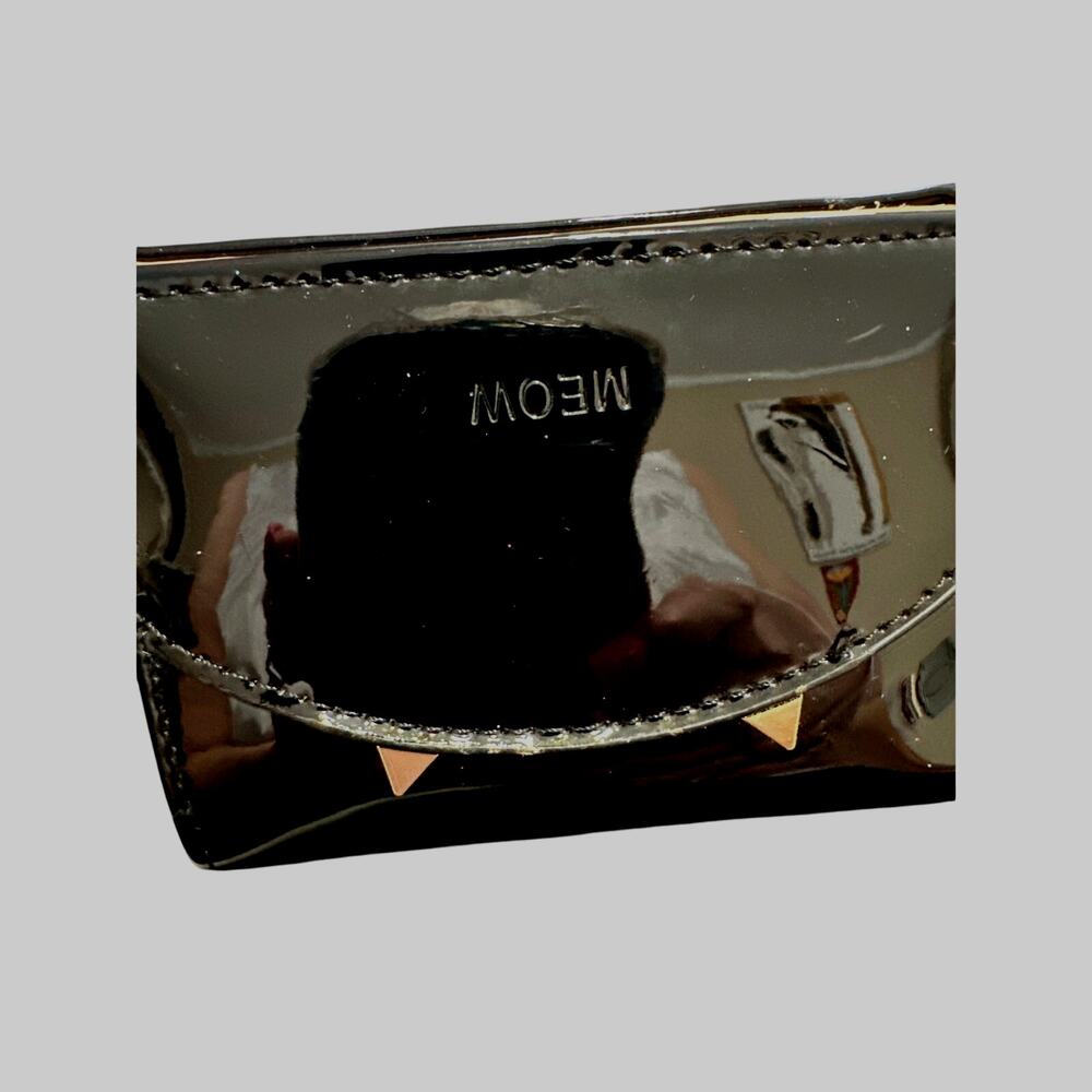 Black patten leather cat wallet